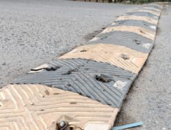Belum Setahun, Speed Bump di Martapura Banyak yang Rusak