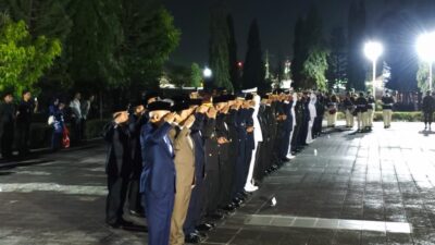 Apel Kehormatan dan Renungan Suci di TMP Bumi Kencana Banjarbaru