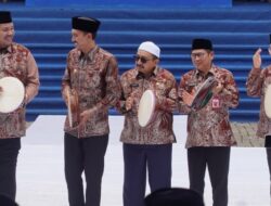 Bupati Banjar Pukul Alat Musik Tradisional Tarbang Menandai Pembukaan MTQ
