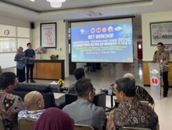 PIT Pernefri 2025 Dirangkai Wet Workshop Insersi Kateter CAPD di RSUD Ulin