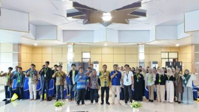 Pelatihan Desain Grafis Bagi Pemuda di Martapura